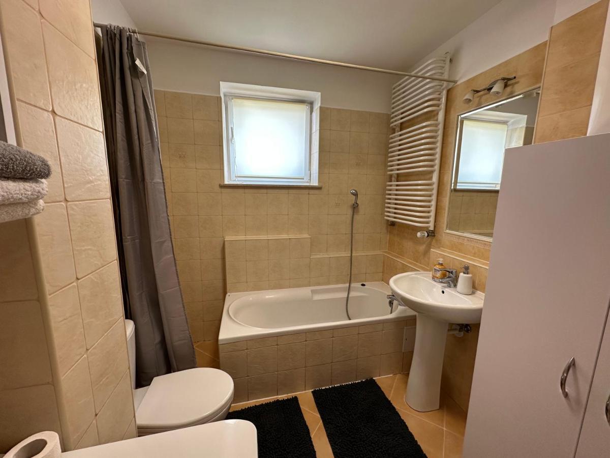 Apartament #Widokowa Fv Parking Balkon Rzeszow Exterior photo